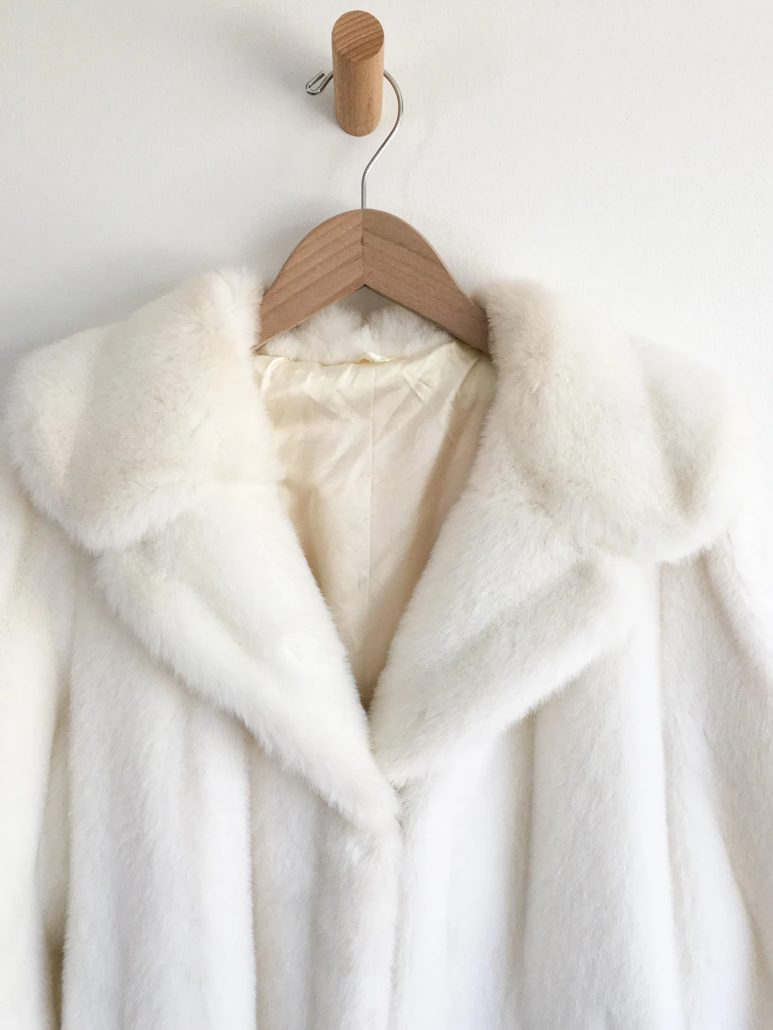 1960/70's Polar White Faux Fur Coat
