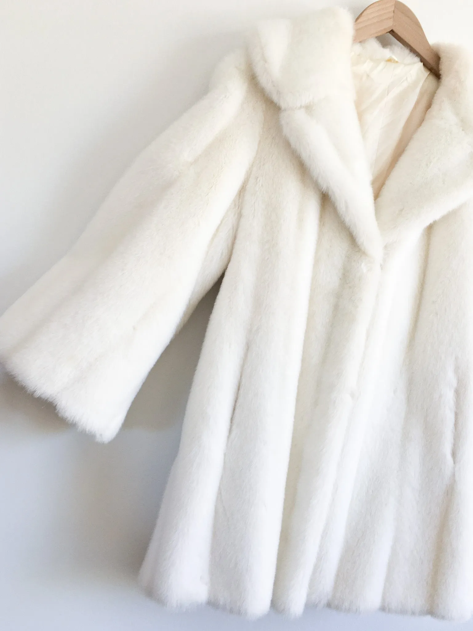 1960/70's Polar White Faux Fur Coat