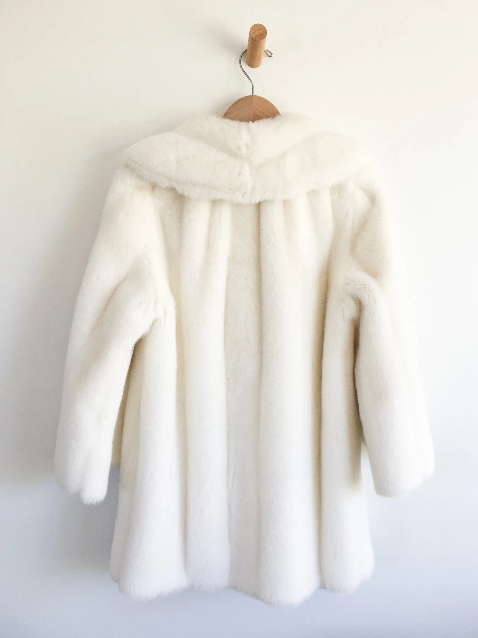 1960/70's Polar White Faux Fur Coat