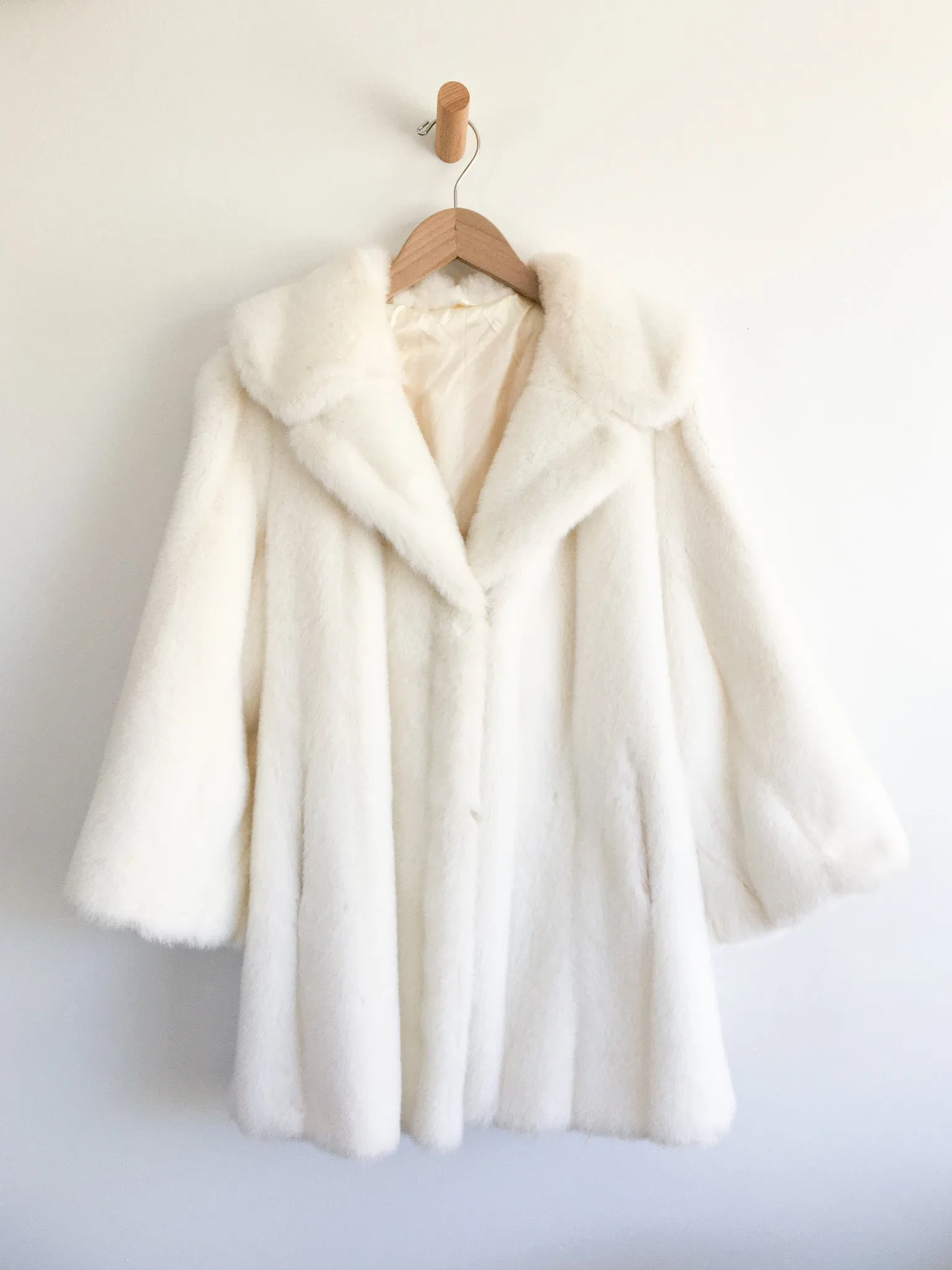 1960/70's Polar White Faux Fur Coat
