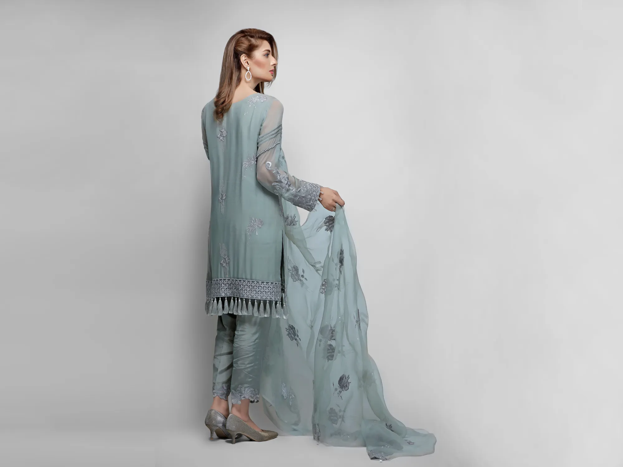 AUJ Luxury Formals – Design 2