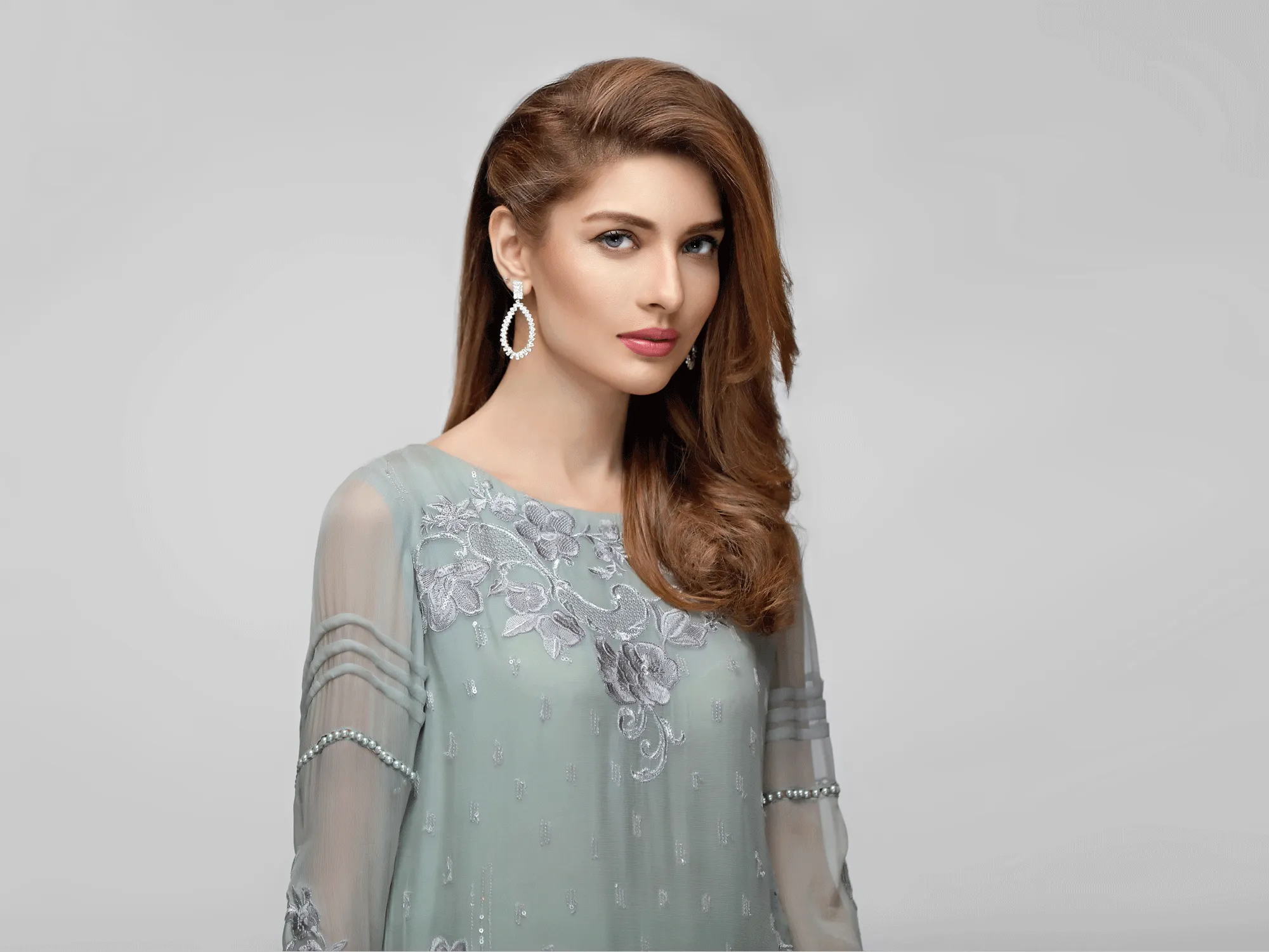 AUJ Luxury Formals – Design 2