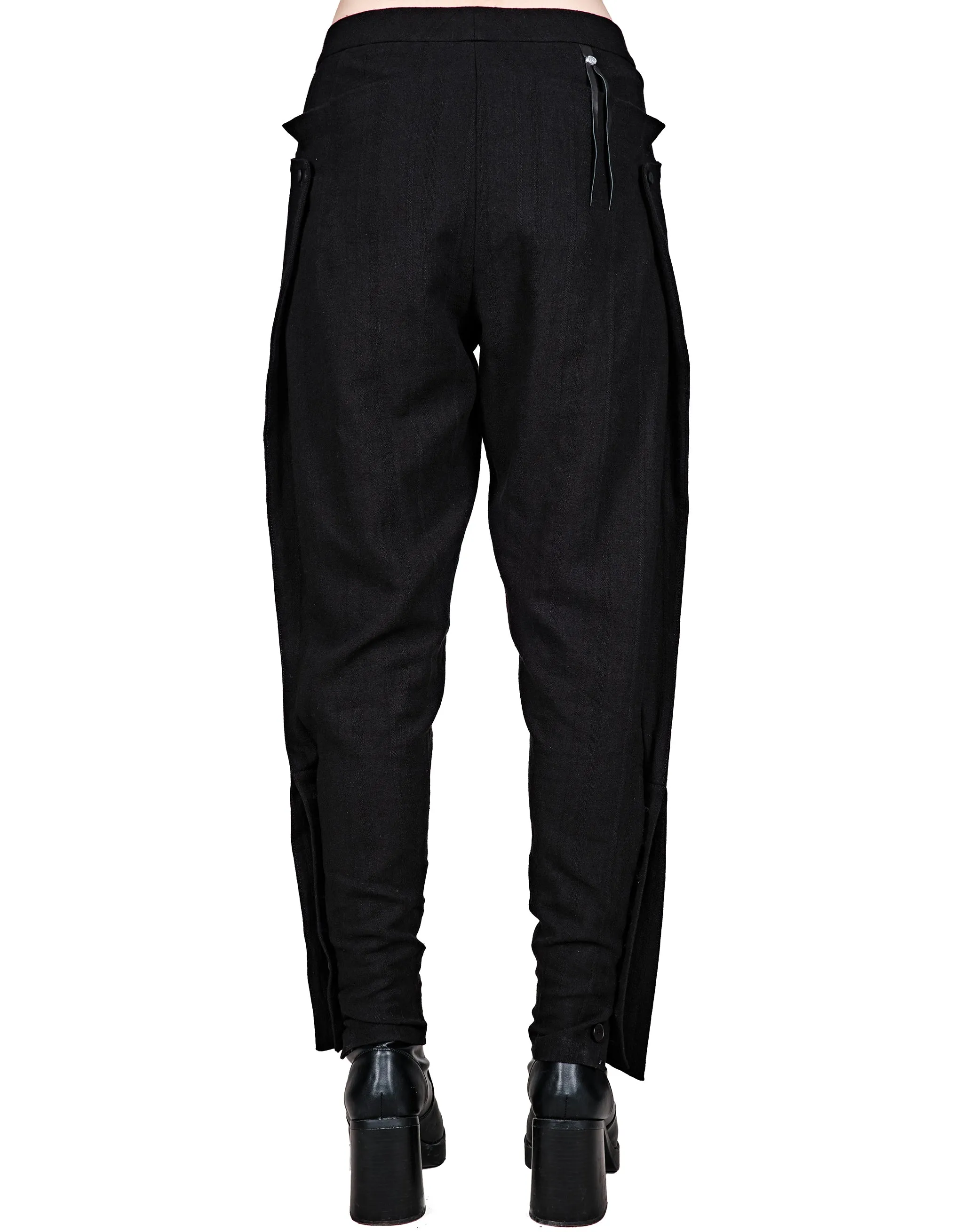 Buttoned Linen-Blend Pants