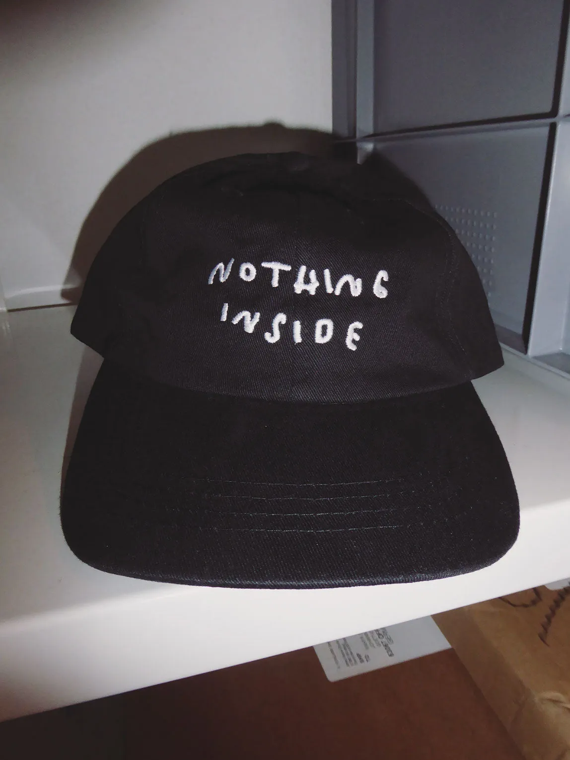 Cap - Nothing inside