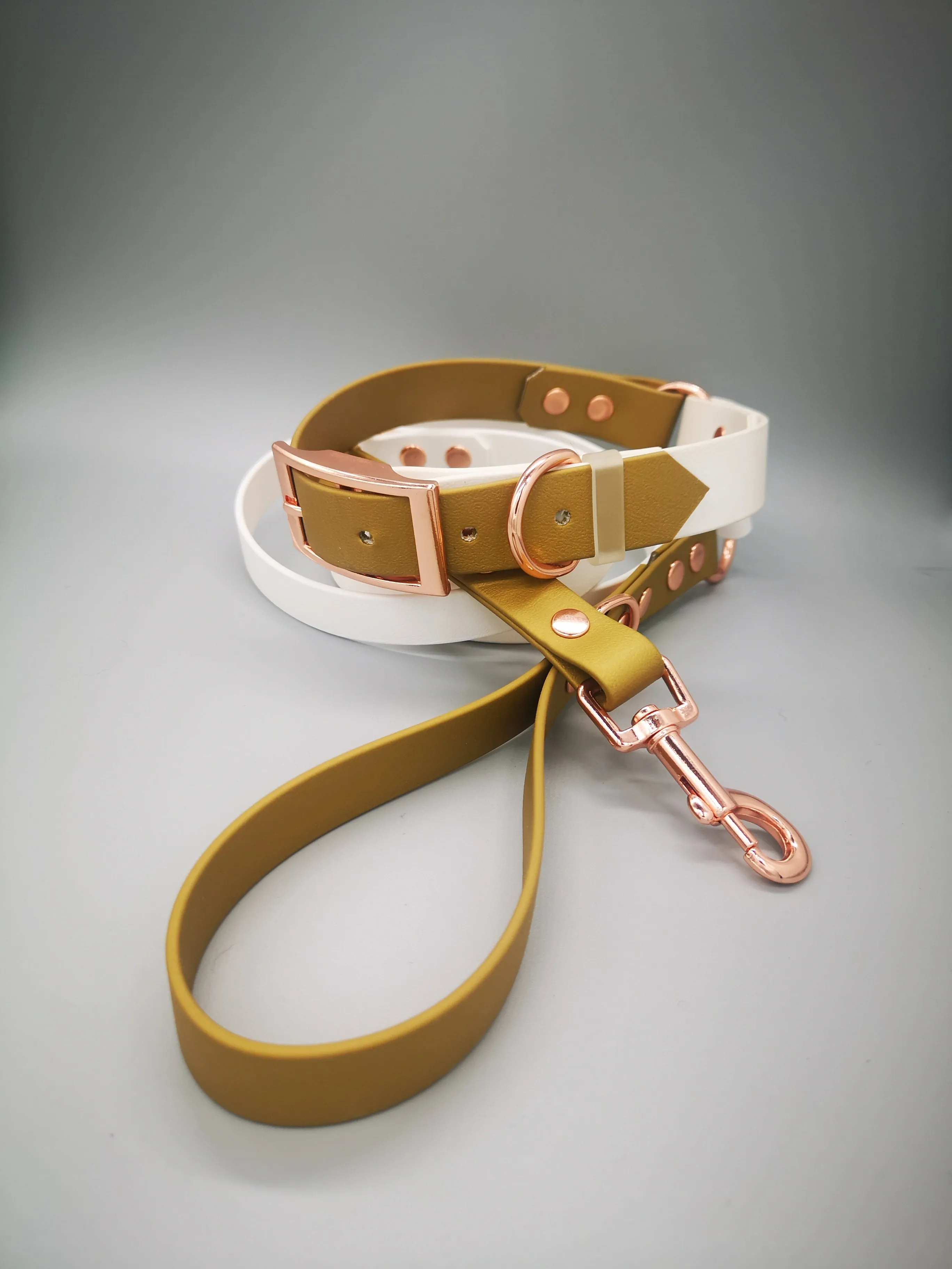 Collar - Two Toned