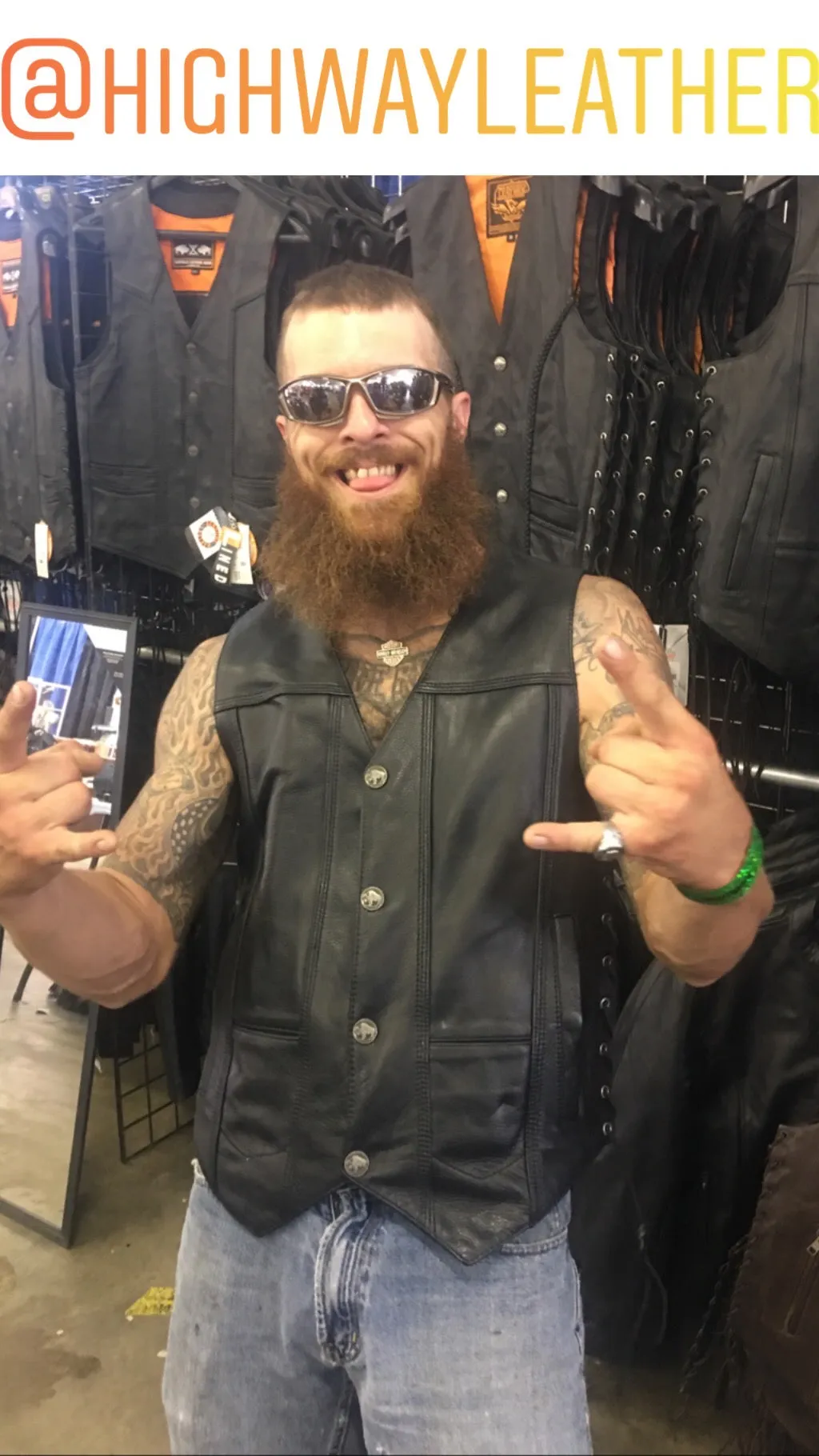 COVINGTON - Men Motorcycle Leather Vest - Gun Pocket, Side Lace, Single panel back, Buffalo Nickle Snaps