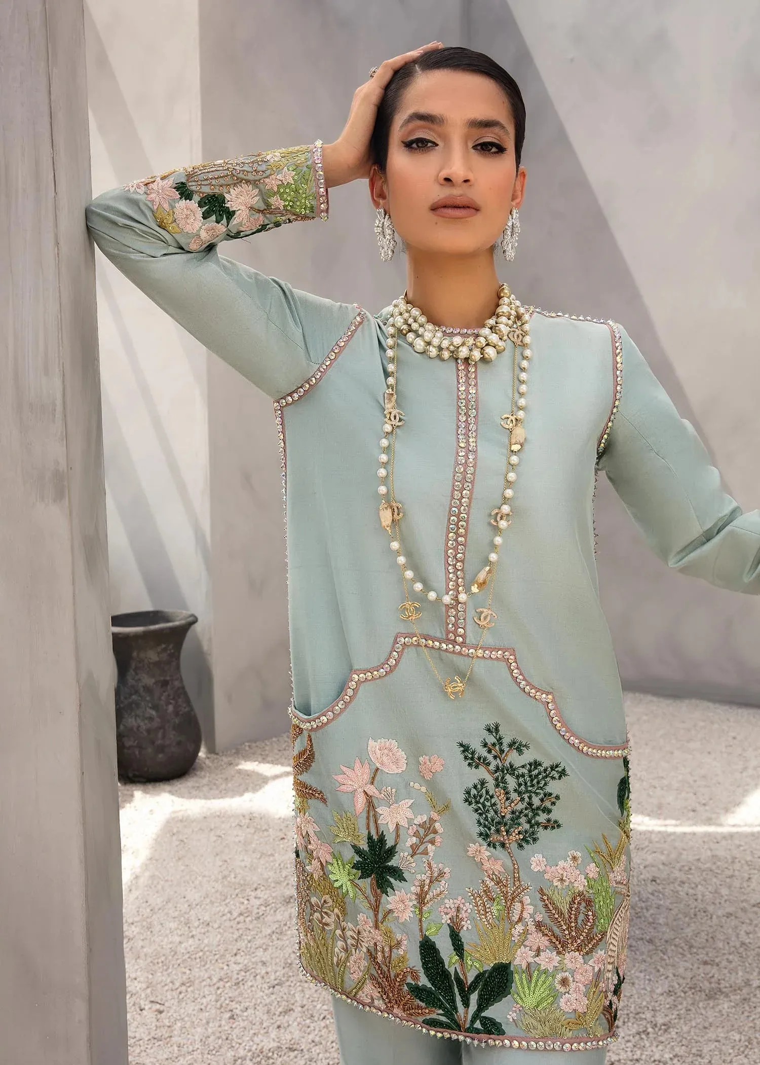 Dahlia Luxury Pret'23 - Celestial