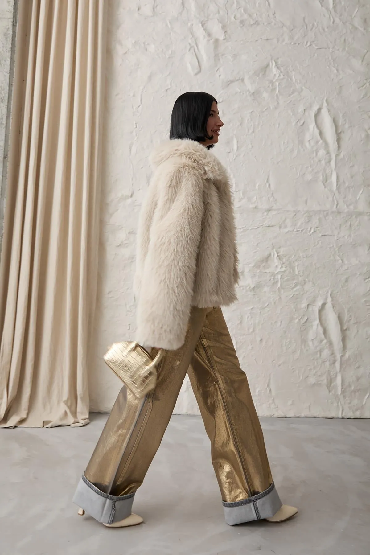 ELS Fur Short Coat - Beige - Waltham