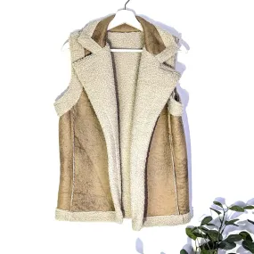 Faux sheep skin style gilet with lapels and vertical seams (M)