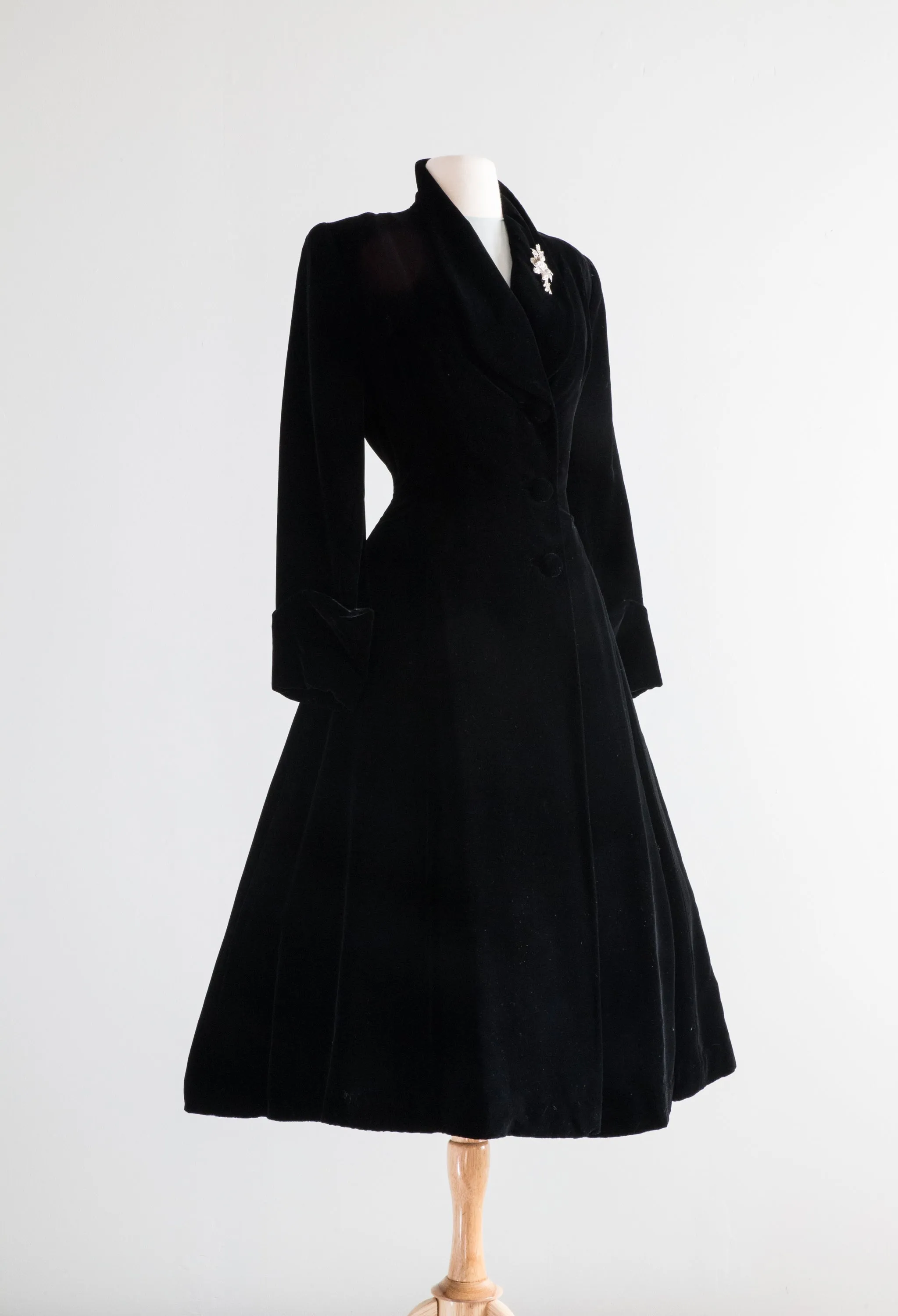 Iconic Late 1940's NEW LOOK Black Velvet Princess Coat With Full Skirt / Medium