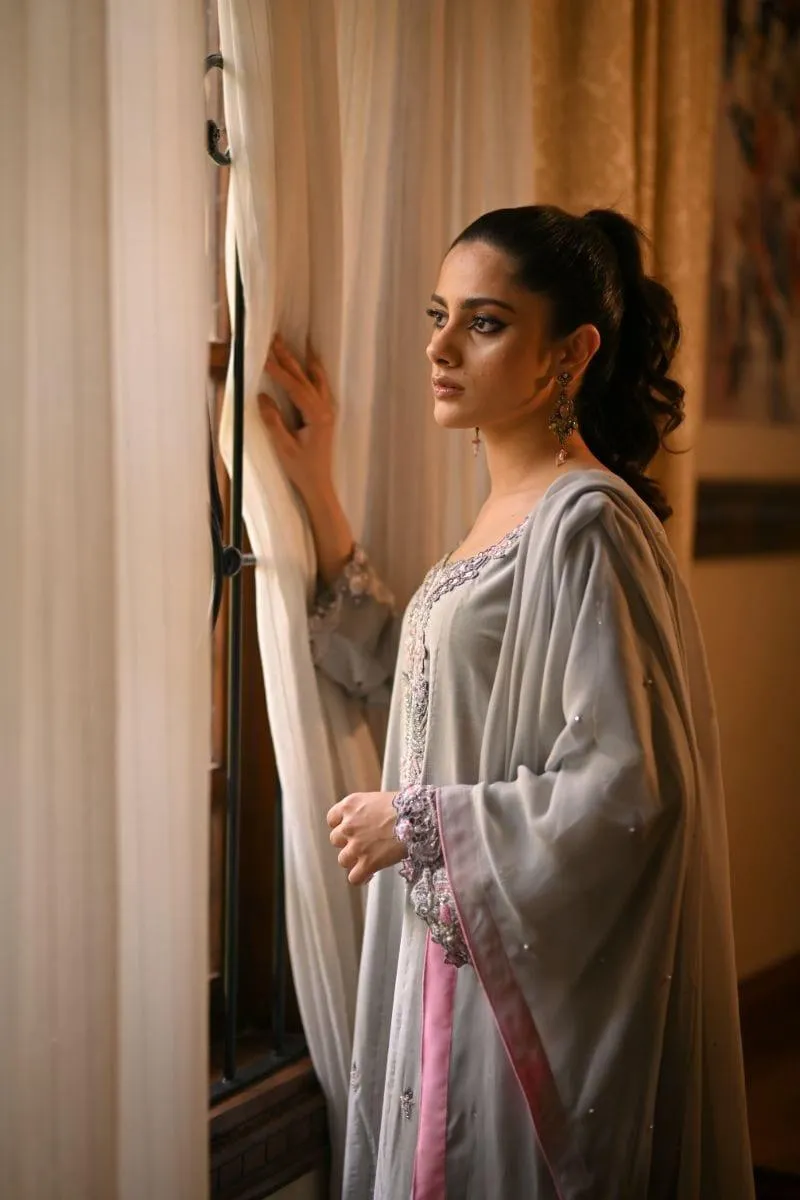 Khayal BY SHAISTA HASSAN - Grey and pink - Raw Silk - 3 Piece