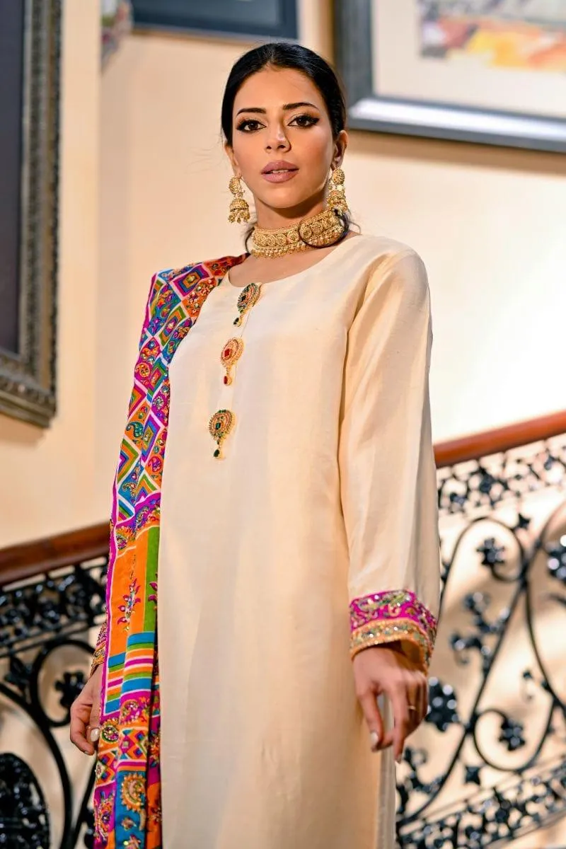 Khayal BY SHAISTA HASSAN - Off-White and multi-coloured raw silk - 3 Piece