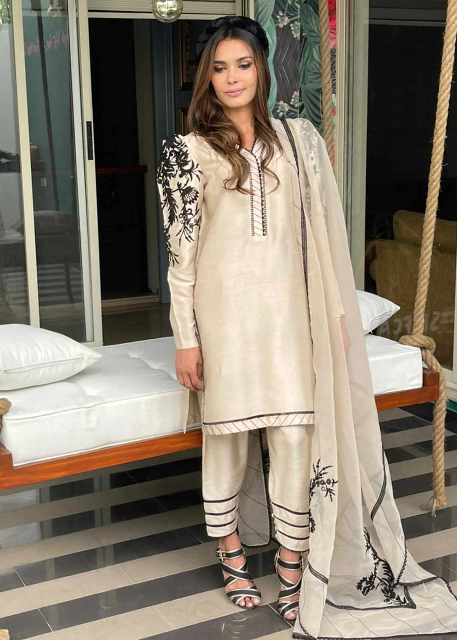 Maheen Trends - New day - 3 Piece - Silk & Organza