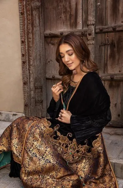 Nilofer Shahid - A Winter’s Tale - Crushed Velvet