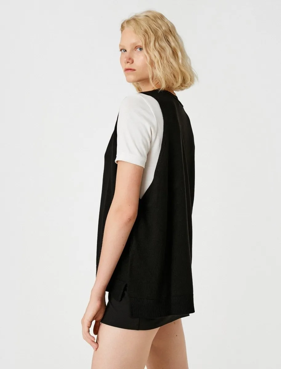 Oversized Sweater Vest in Black