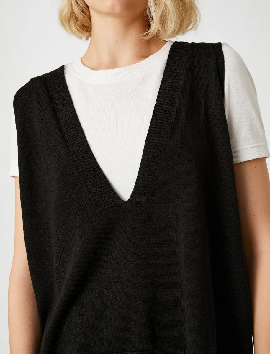 Oversized Sweater Vest in Black