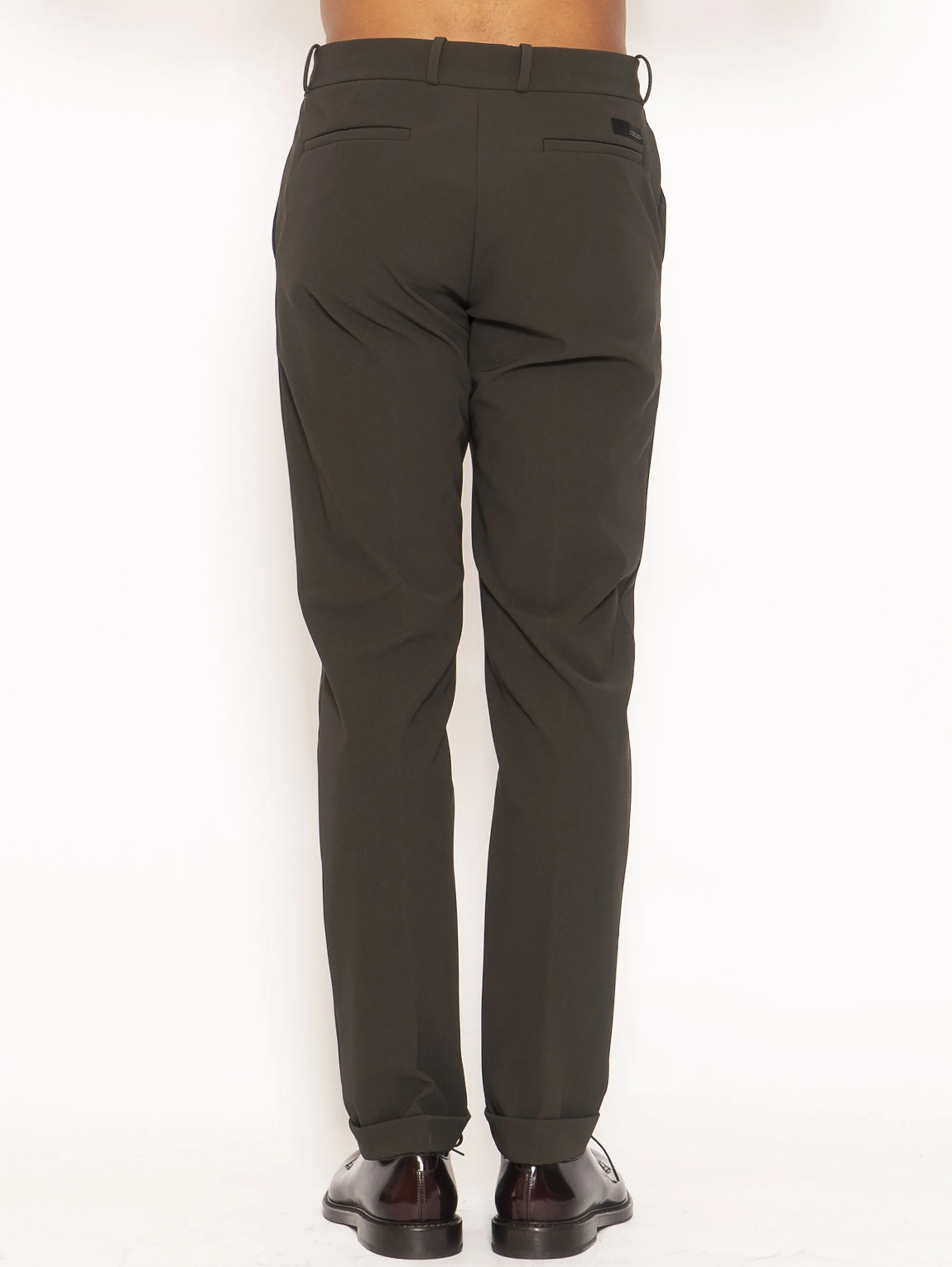 Pantalone Modello Chino in Tessuto Tecnico Stretch  - Verde