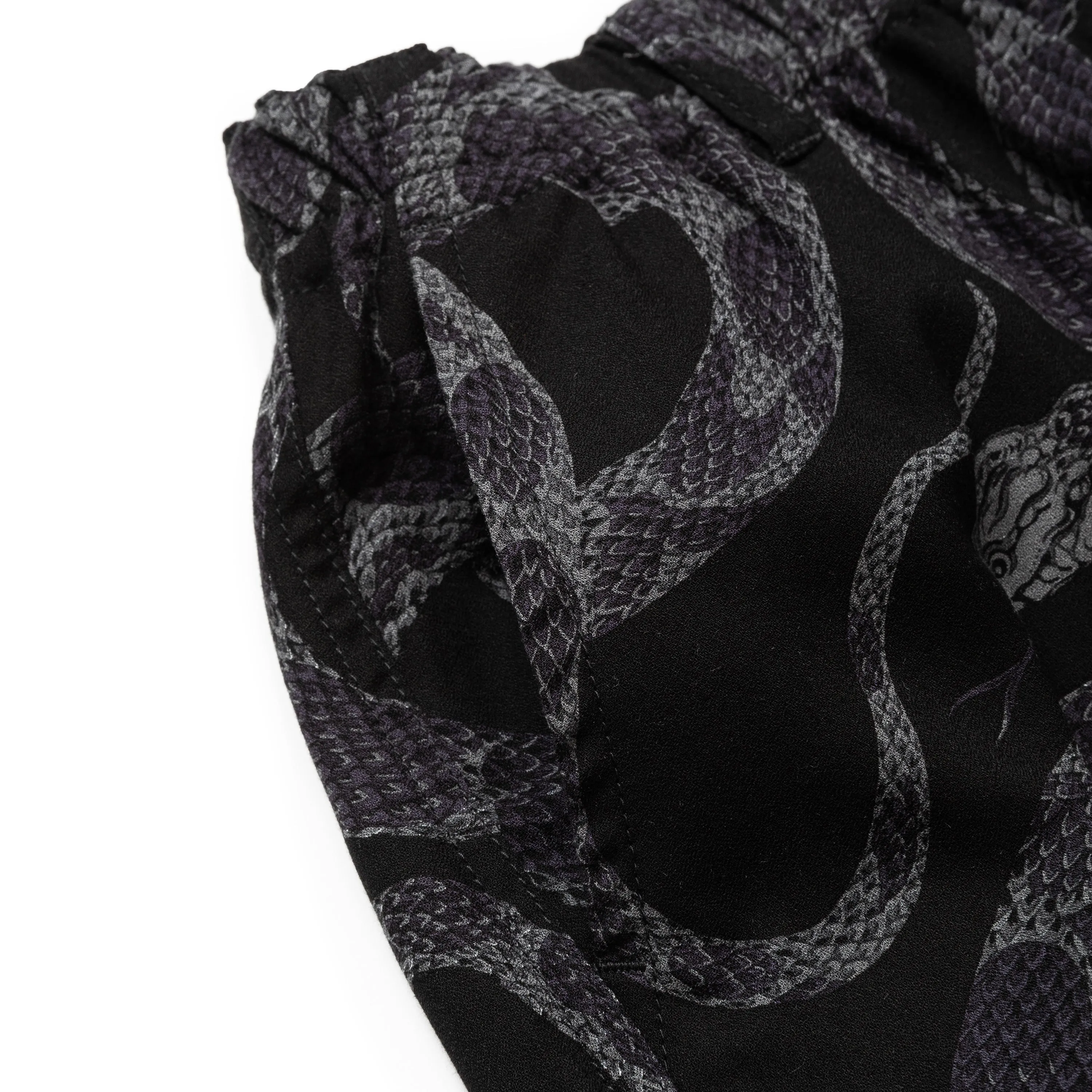 R/P ALLOVER SNAKE PATTERN EASY SHORTS ＜LIMITED＞