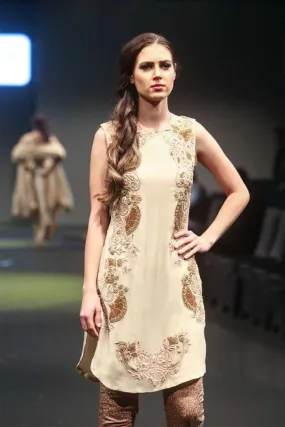 Sadia Aamir - de rose - Beige - Chiffon & Jamawar - 2 Piece