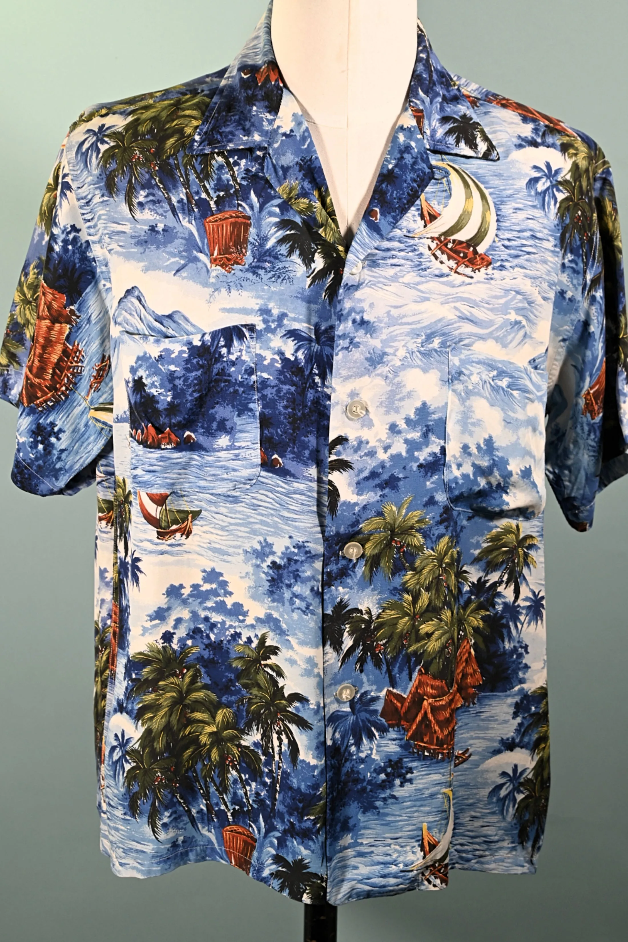 Sports Wear Vintage 50s Rayon Hawaiian Shirt, Made in Japan L