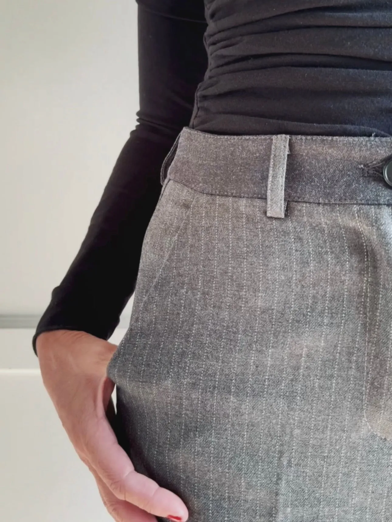 SUITE PANTS WITH STRIPES - GREY