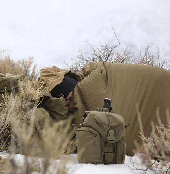 SWAGMAN ROLL Climashield Poncho - Desert Night Camo