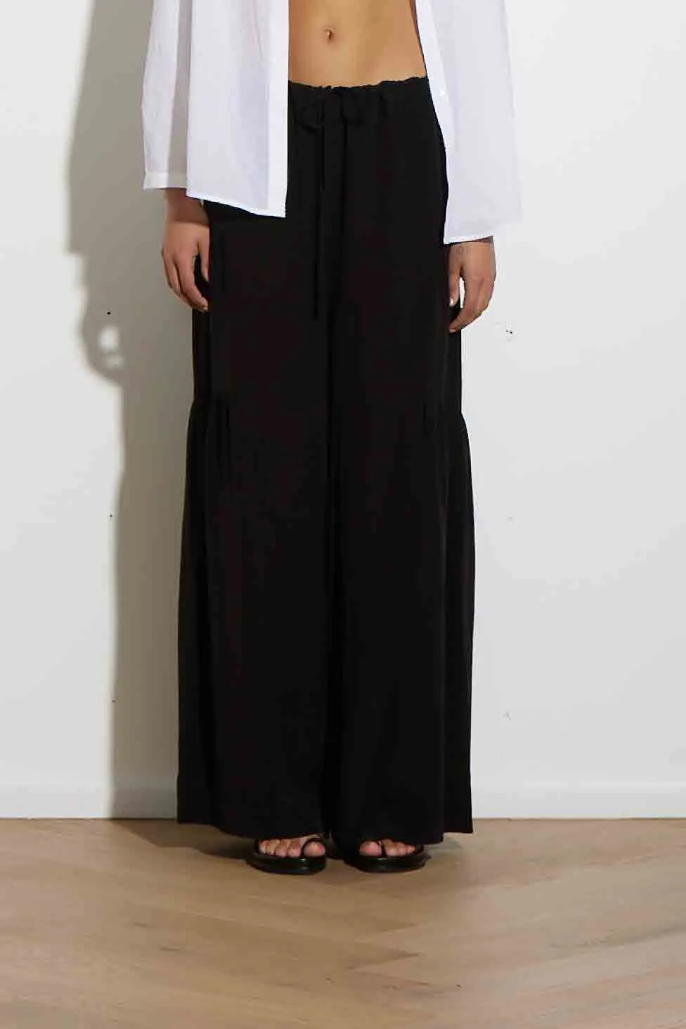 TIERED DRAWSTRING PANT BLACK SILK