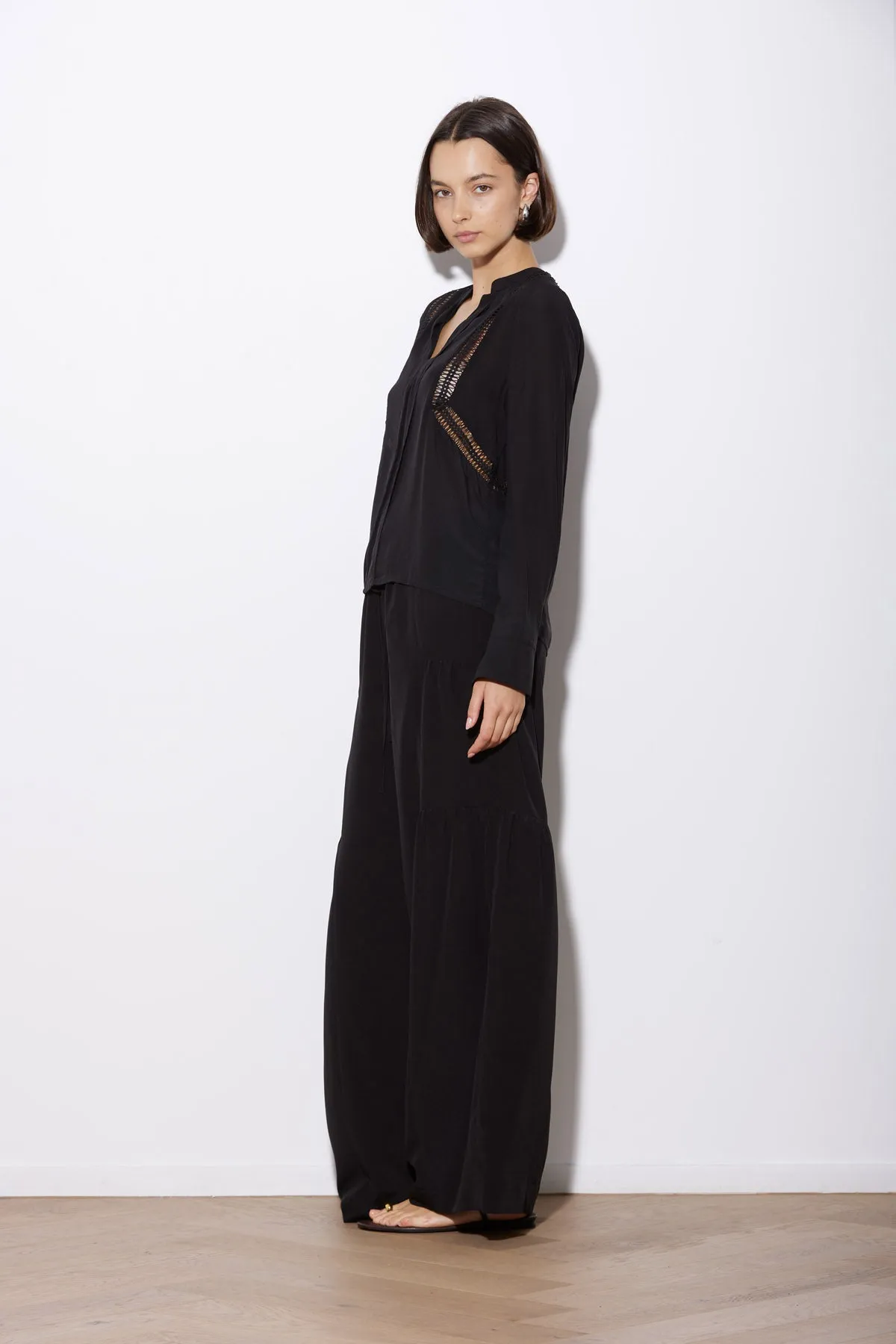 TIERED DRAWSTRING PANT BLACK SILK