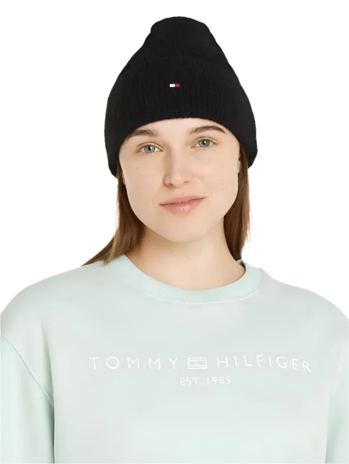 Tommy Hilfiger Womens Essential Flag Fuzzy Beanie Black