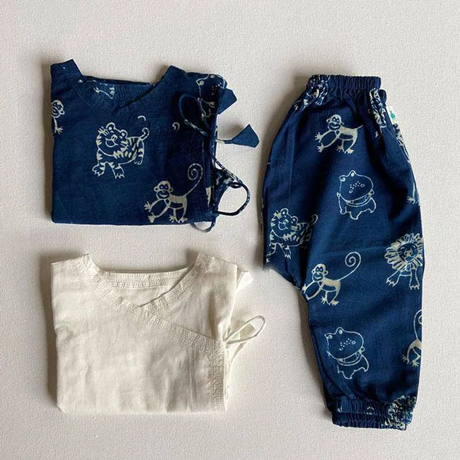 Zoo Bag - Zoo And White Angrakha with Zoo Pants